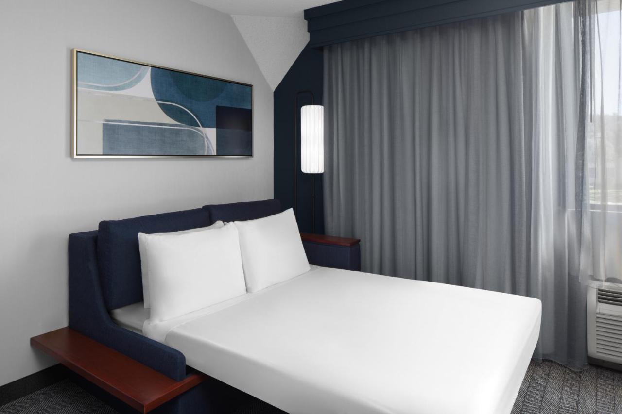 Courtyard By Marriott San Diego Rancho Bernardo Екстериор снимка