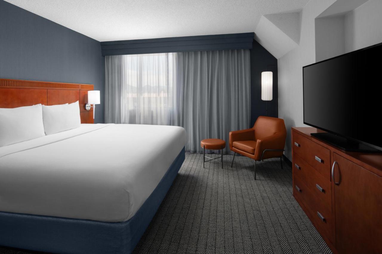 Courtyard By Marriott San Diego Rancho Bernardo Екстериор снимка