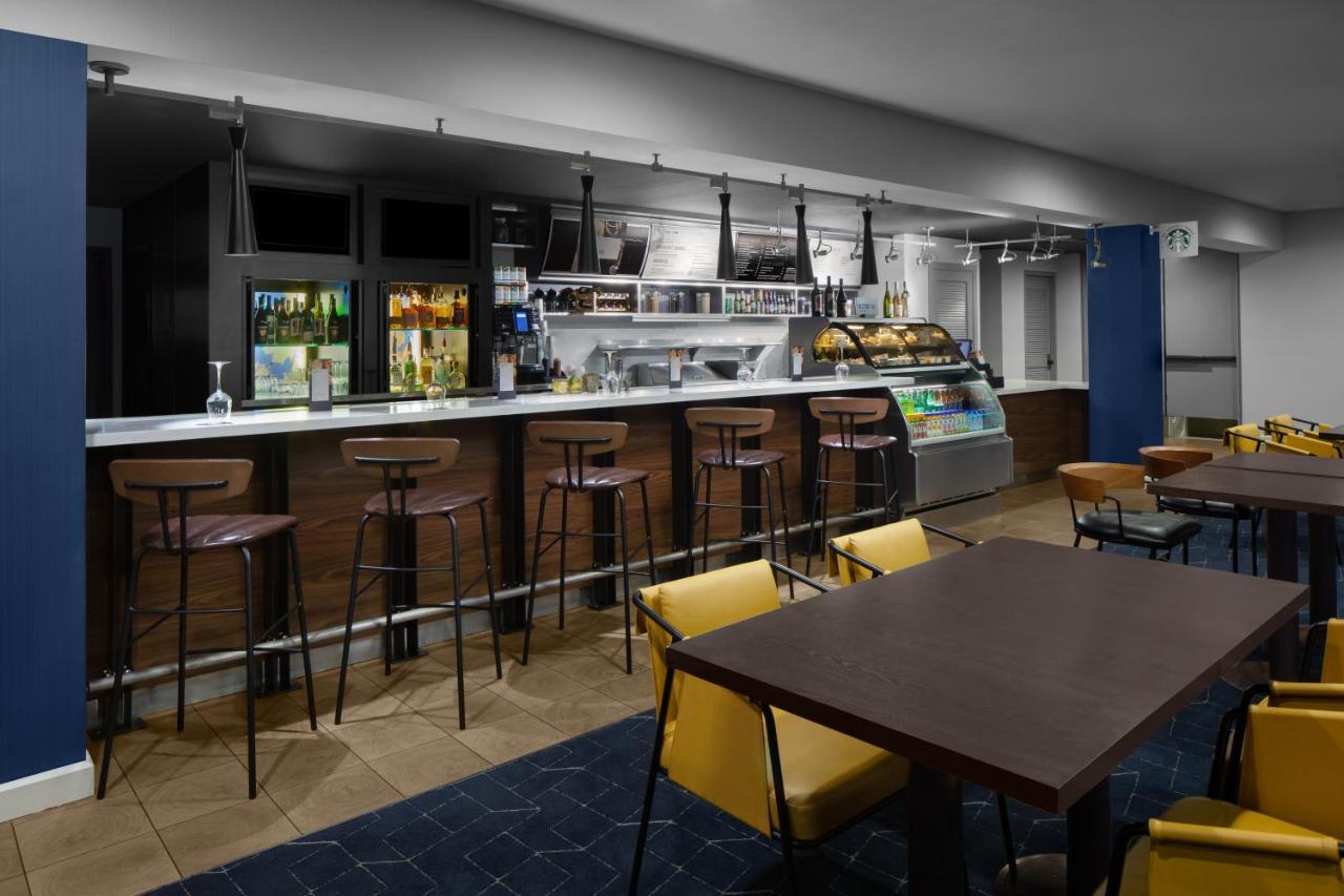 Courtyard By Marriott San Diego Rancho Bernardo Екстериор снимка