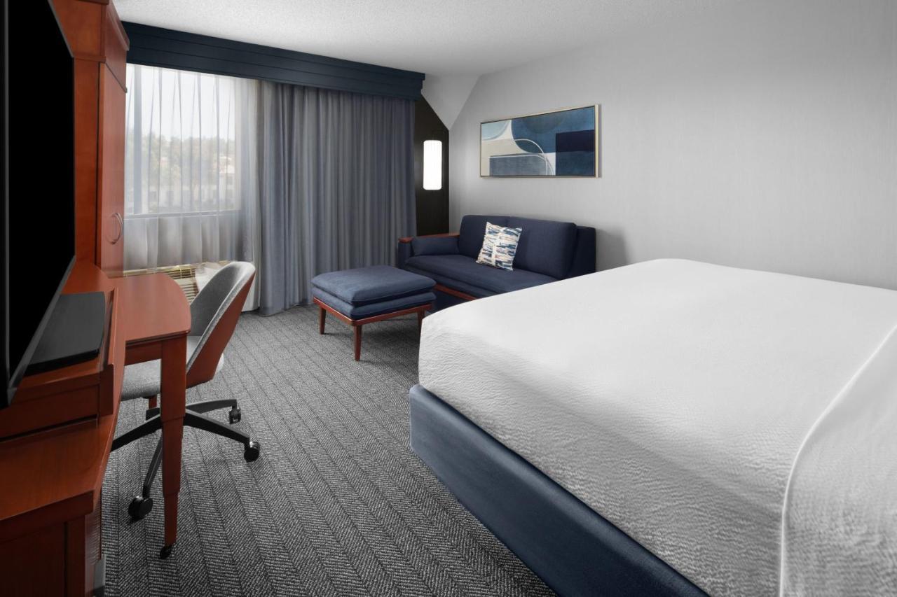 Courtyard By Marriott San Diego Rancho Bernardo Екстериор снимка