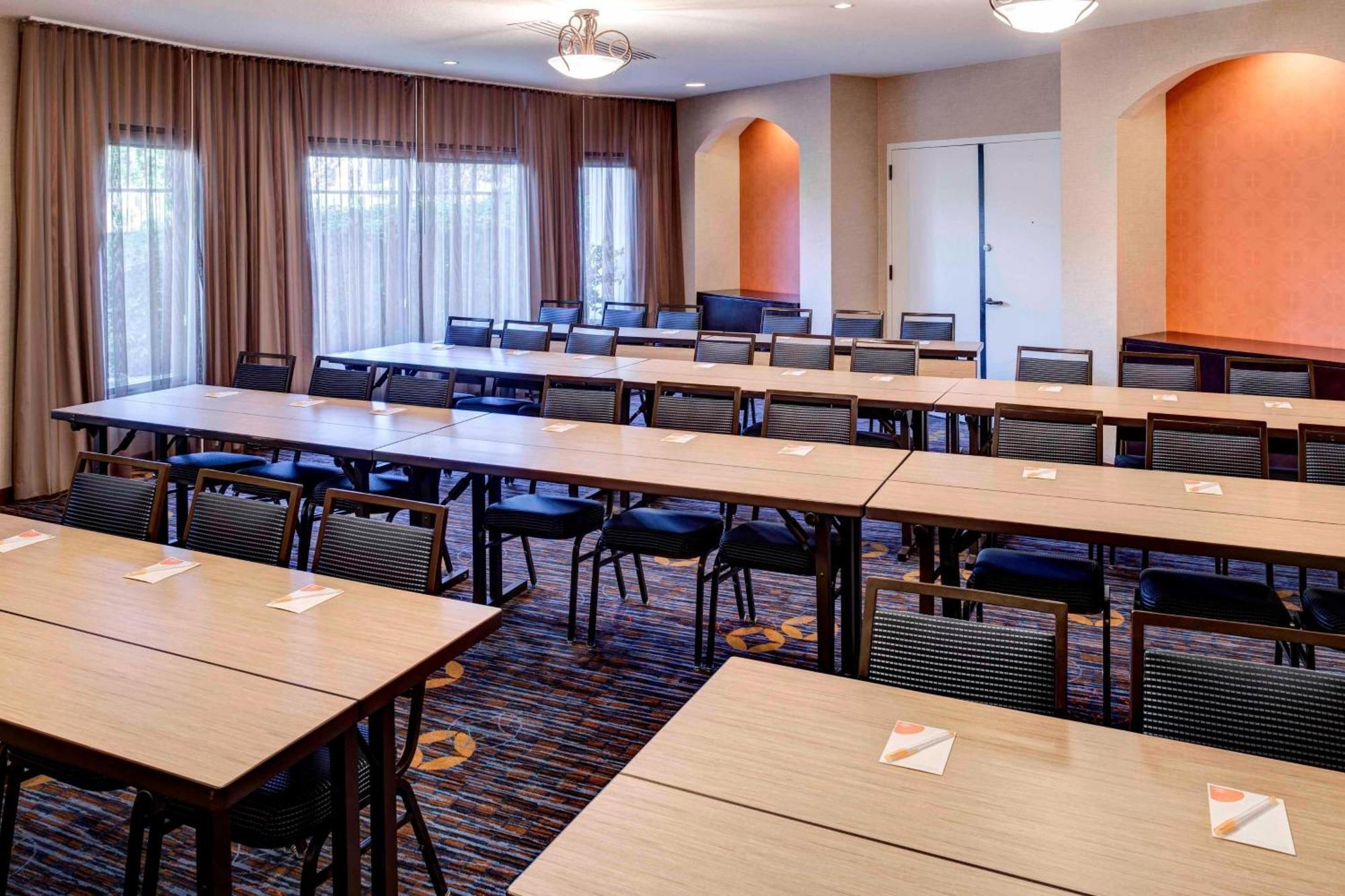 Courtyard By Marriott San Diego Rancho Bernardo Екстериор снимка